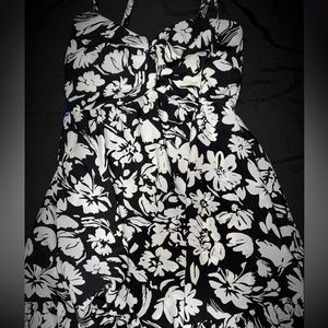 Floral mini black and white dress with spaghetti straps! BRAND NEW! UNWORN!